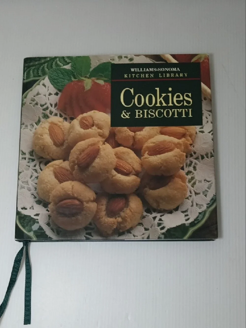 Williams-Sonoma 4 Cookbook Set - Brown, Green, White